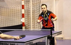 5aeffb003745a_pierrelattetennistable570.jpg